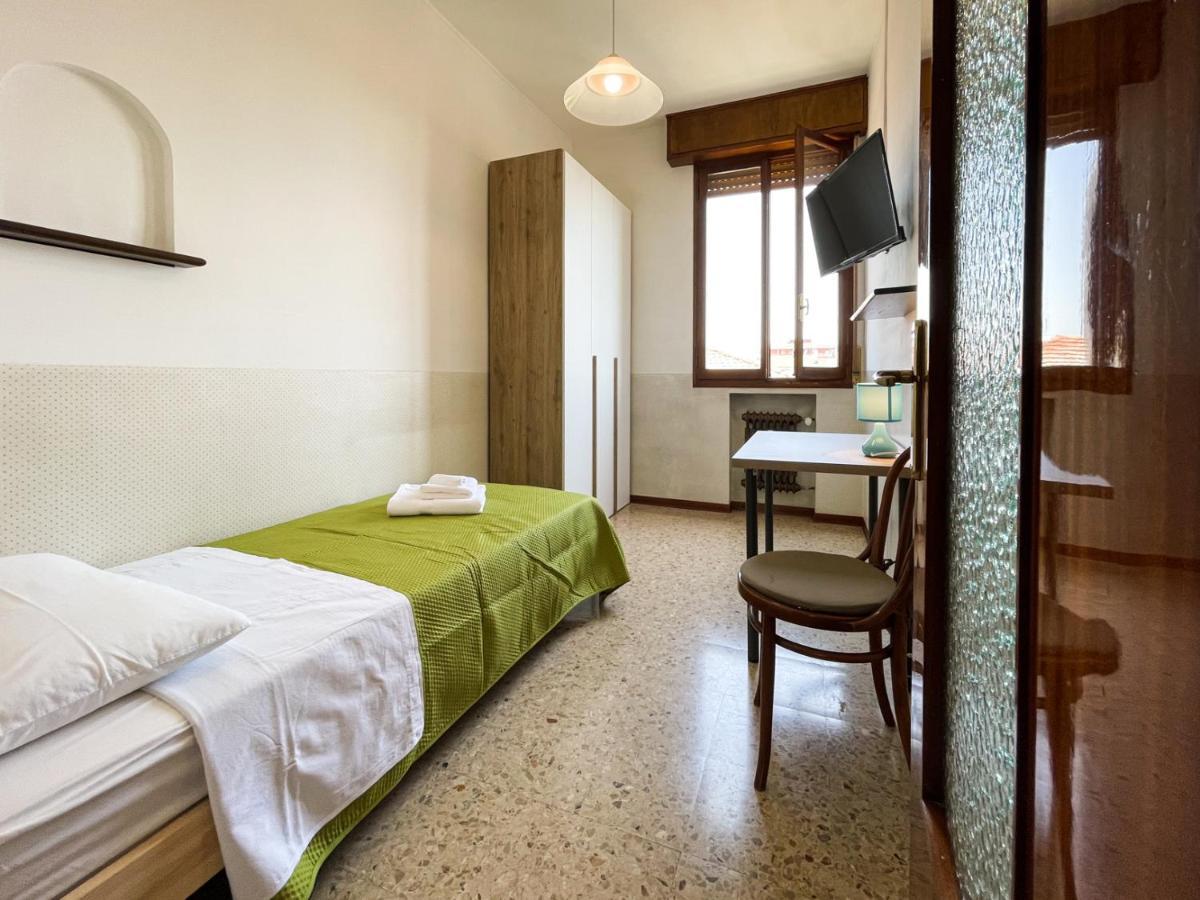 Casa Gramsci - Affitti Brevi Italia Hotel Modena Exterior foto