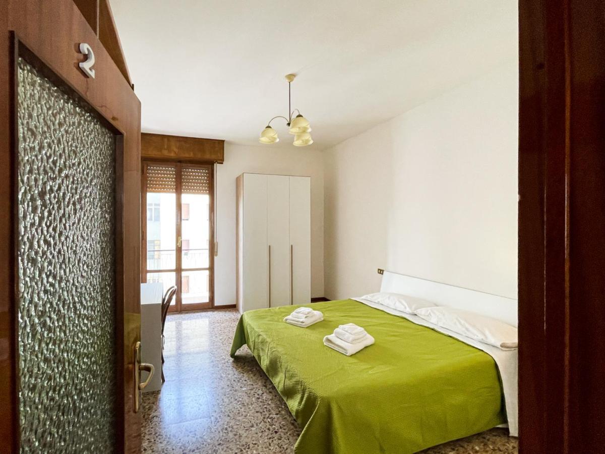 Casa Gramsci - Affitti Brevi Italia Hotel Modena Exterior foto