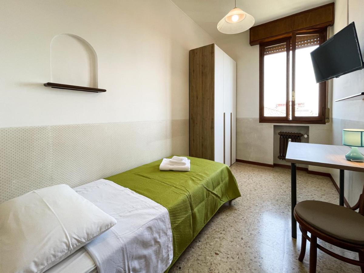 Casa Gramsci - Affitti Brevi Italia Hotel Modena Exterior foto